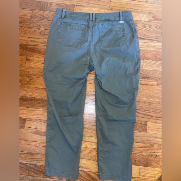 Eddie Bauer Adventurer Stretch Ripstop Ankle Pant - Picture 3 of 4